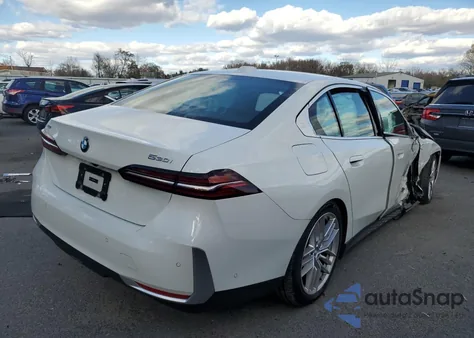 2024 BMW 530 Xi z USA, uszkodzony, nr VIN WBA53FJ09RCP70902